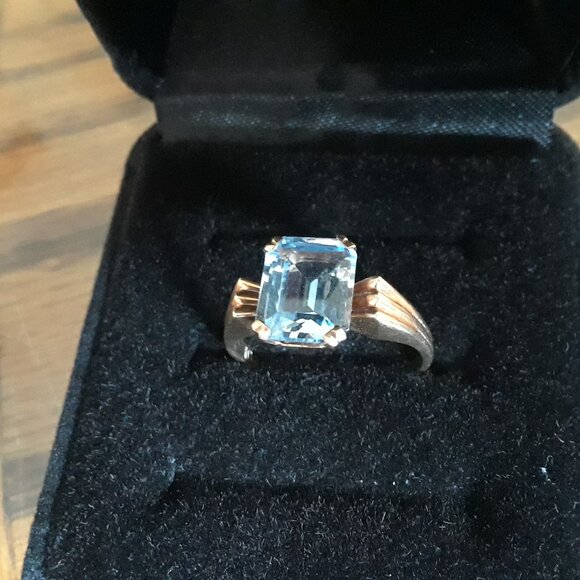 10K Yellow Gold Filled Blue Emerald cut Stone Ring - Picture 3 of 10